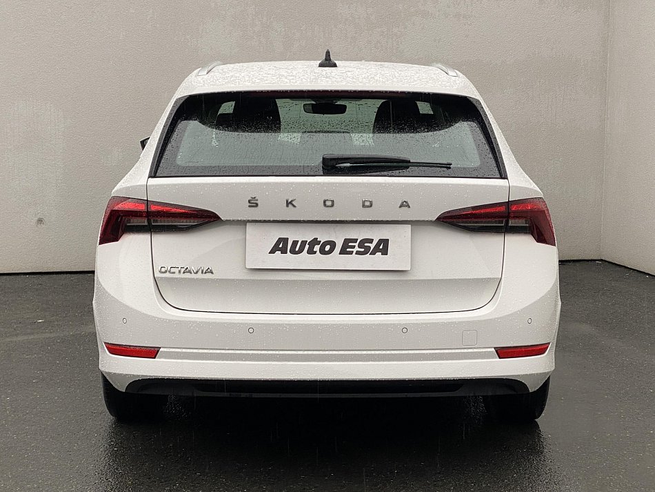 Škoda Octavia IV 1.5 TSi Style