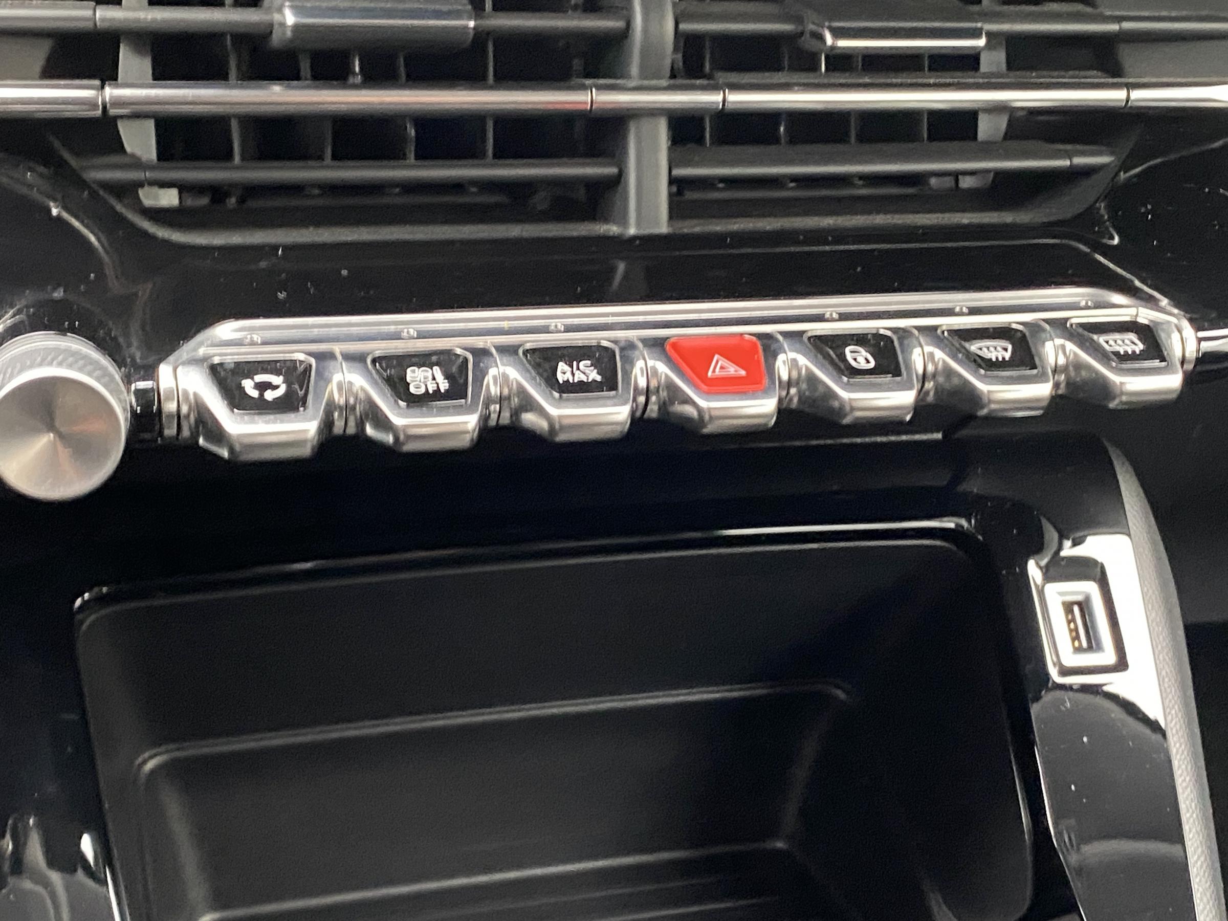 Peugeot 208, 2020 - pohled č. 13