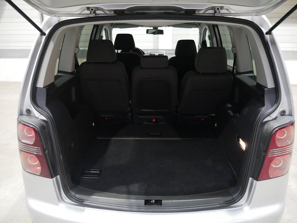 Volkswagen Touran 1.4TSi 