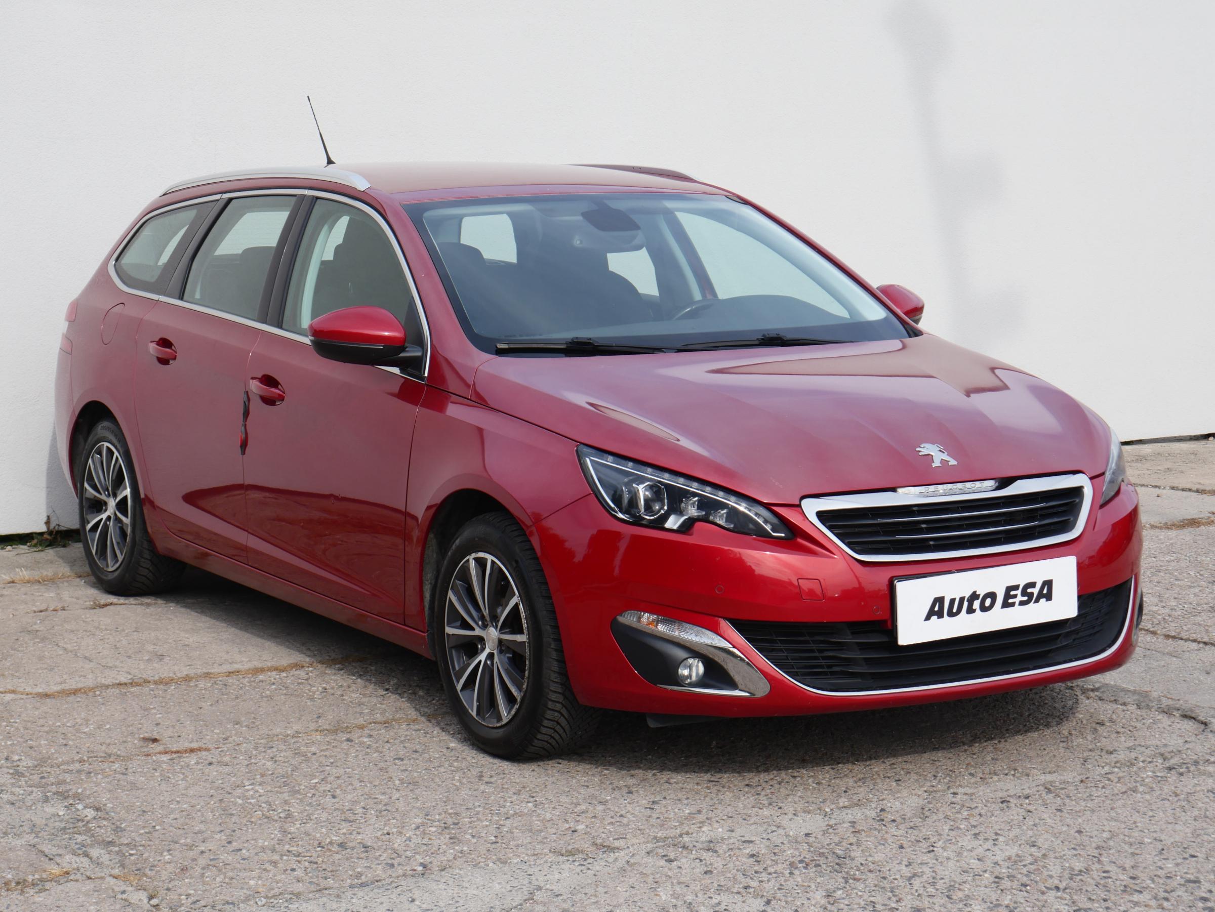 Peugeot 308, 2016 - celkový pohled