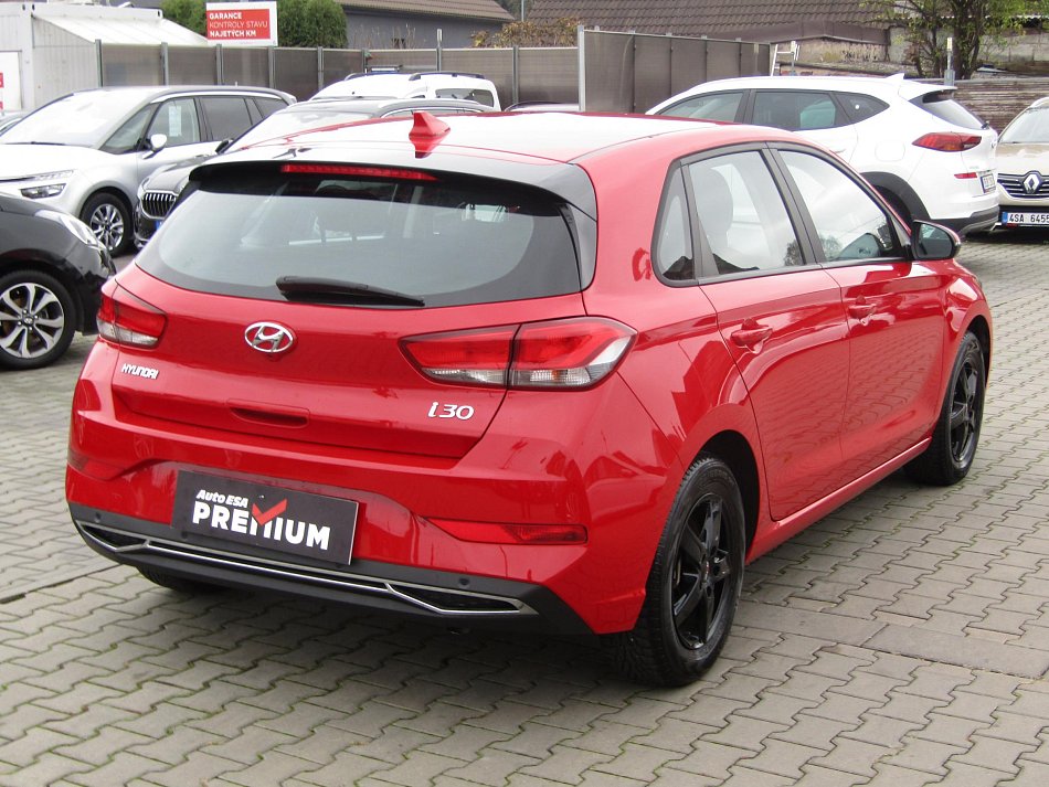 Hyundai I30 1.5 DPi 