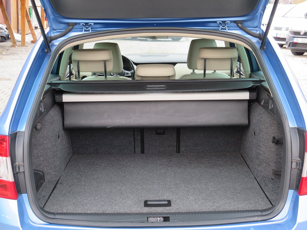 Škoda Octavia III 2.0TDi Elegance