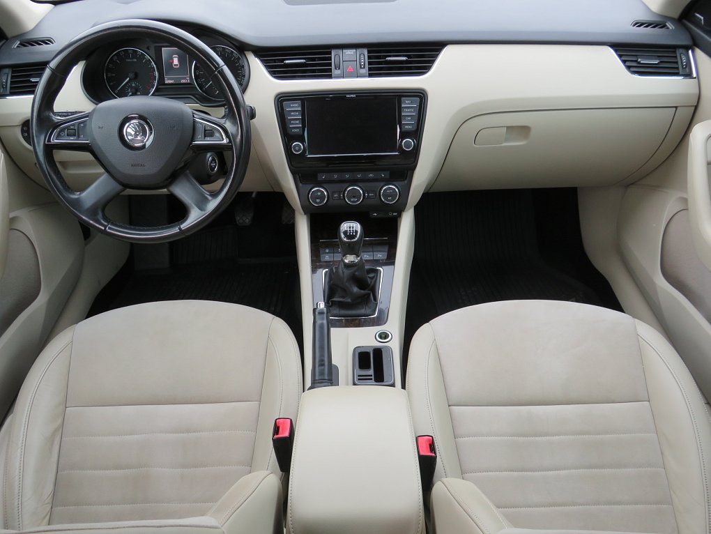 Škoda Octavia III 2.0TDi Elegance