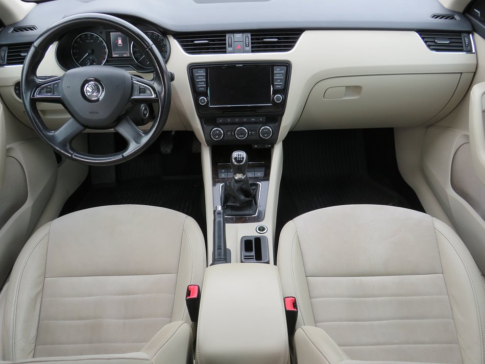 Škoda Octavia III 2.0TDi Elegance