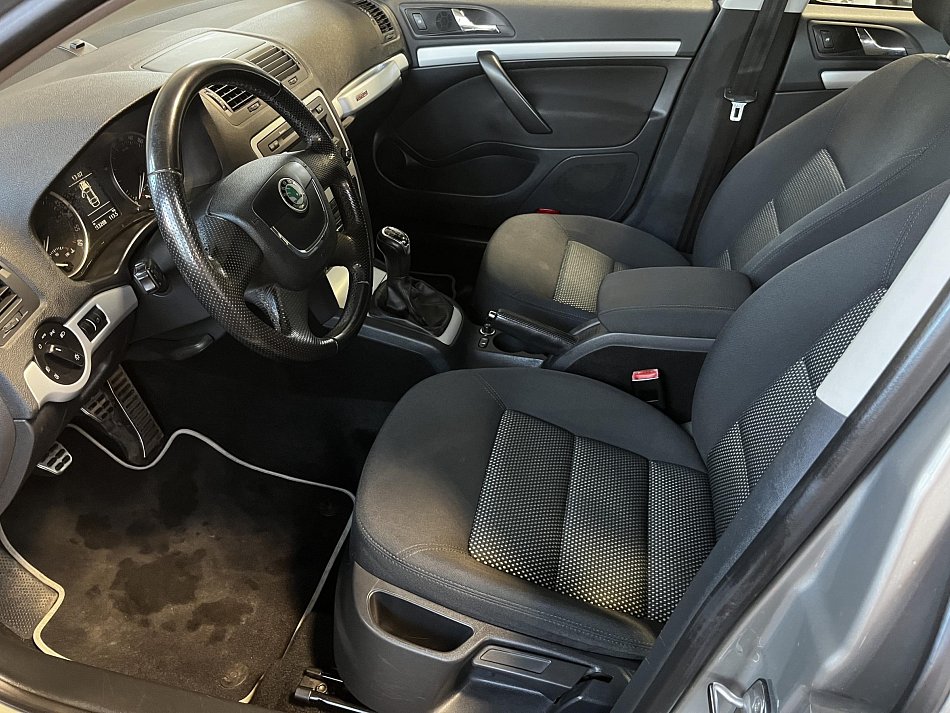 Škoda Octavia II 2.0TDi  4x4