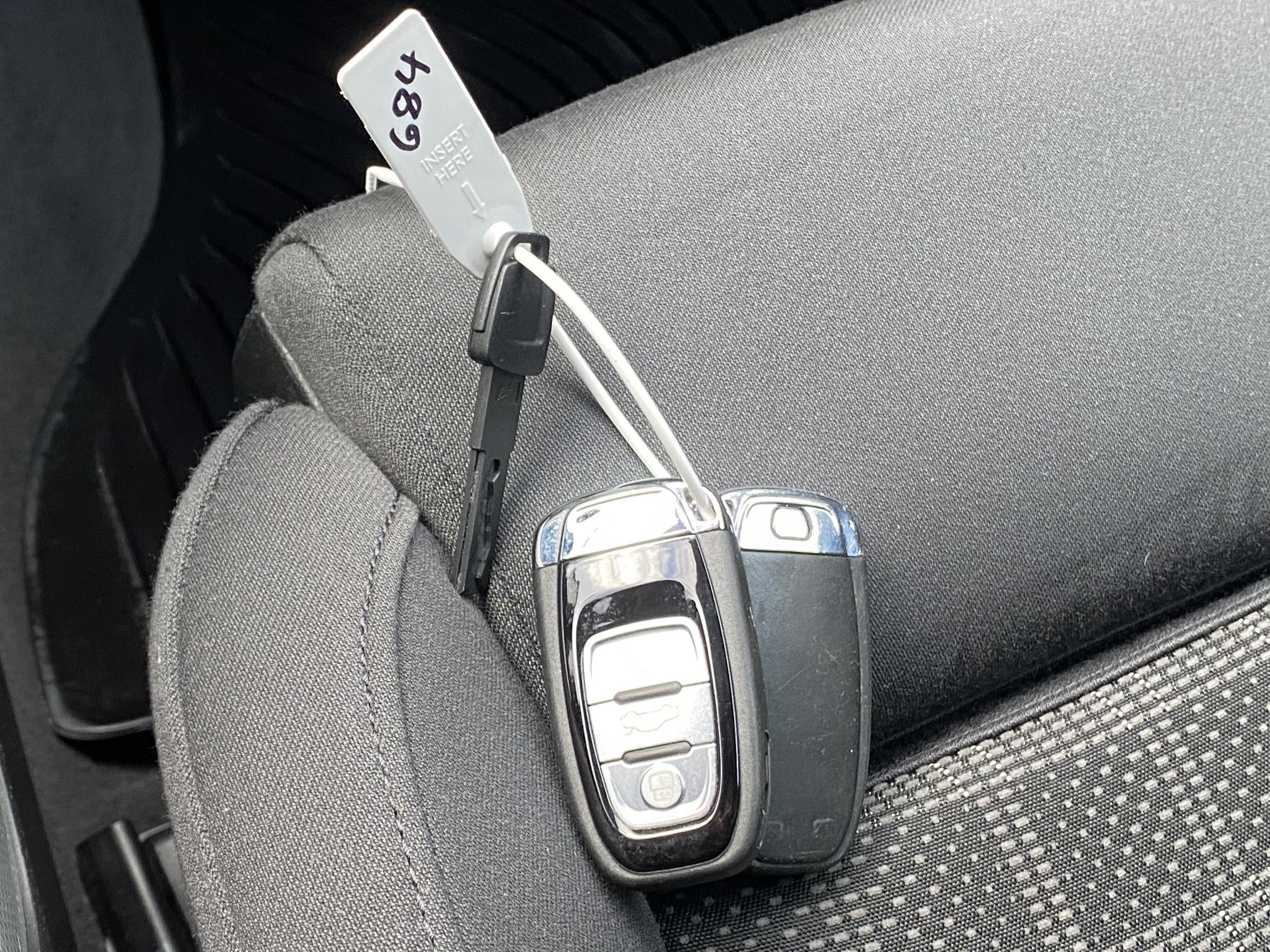 Audi A4, 2011 - pohled č. 17