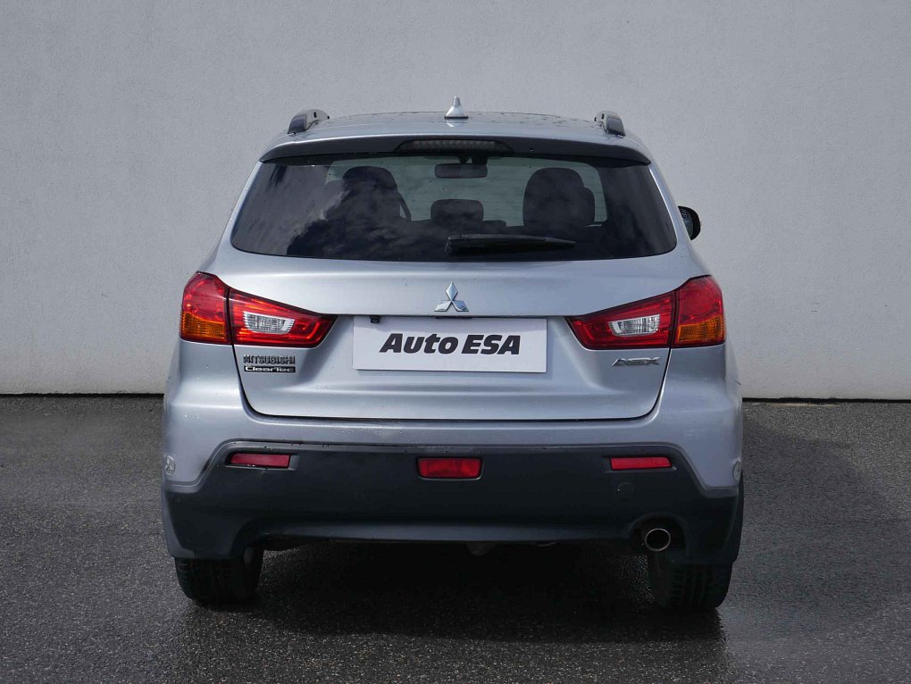 Mitsubishi ASX 1.8 DI-D 