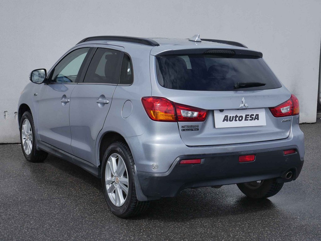 Mitsubishi ASX 1.8 DI-D 