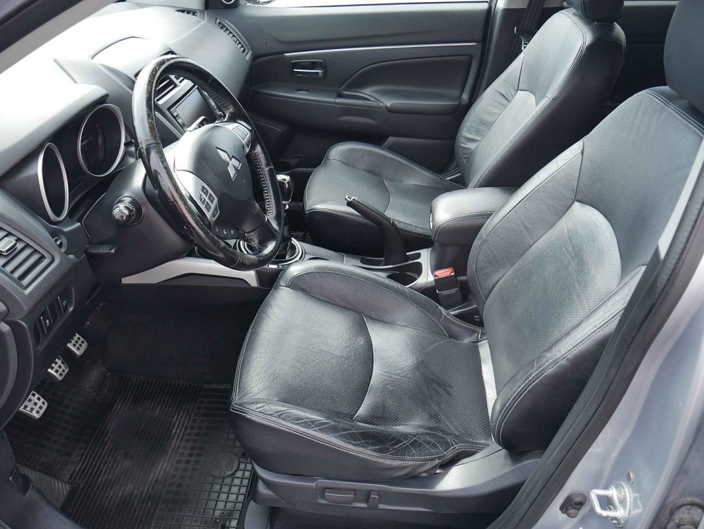 Mitsubishi ASX 1.8 DI-D 
