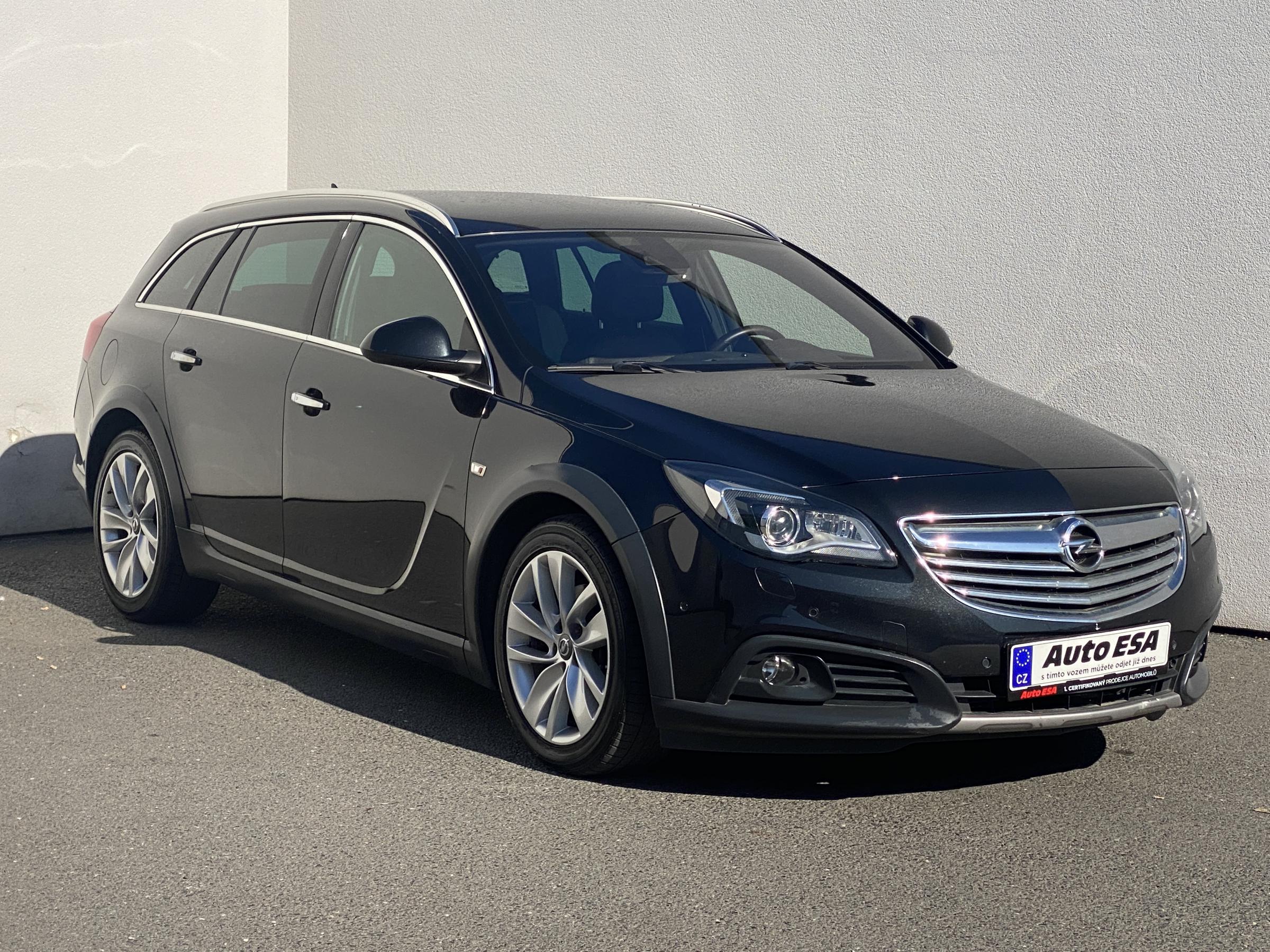 Opel Insignia, 2015 - celkový pohled