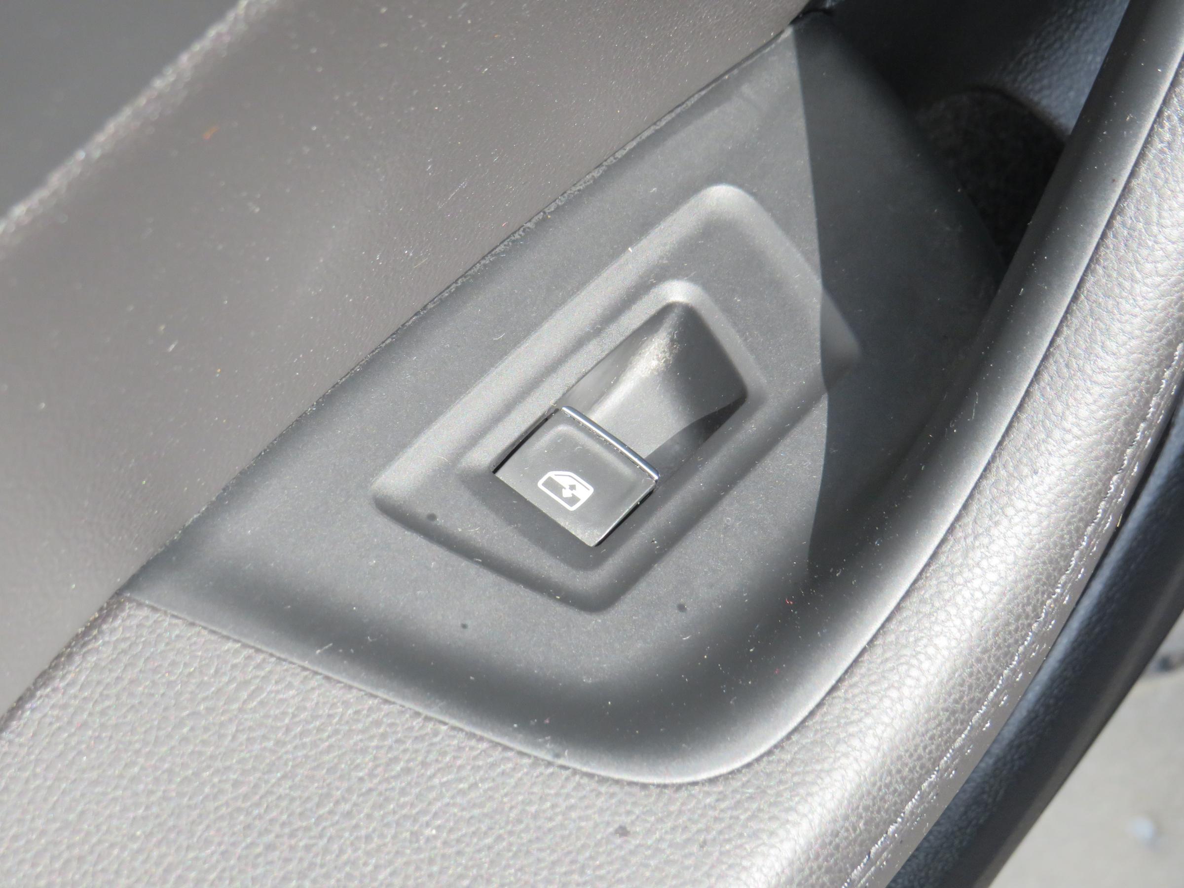 Volkswagen Passat, 2017 - pohled č. 13