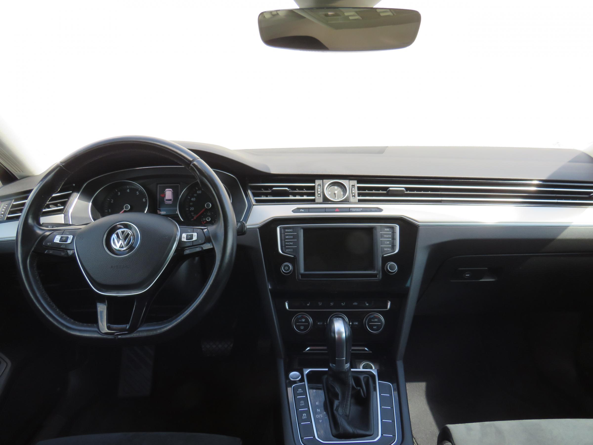 Volkswagen Passat, 2017 - pohled č. 8