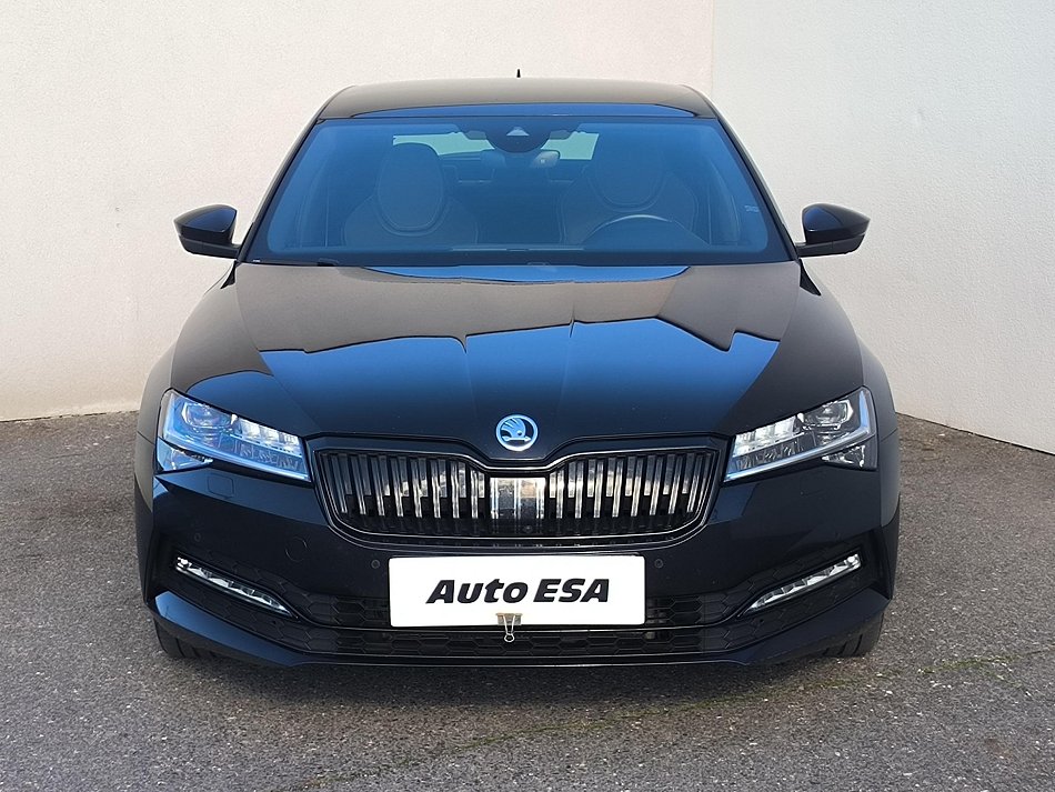 Škoda Superb III 2.0 TSI SportLine