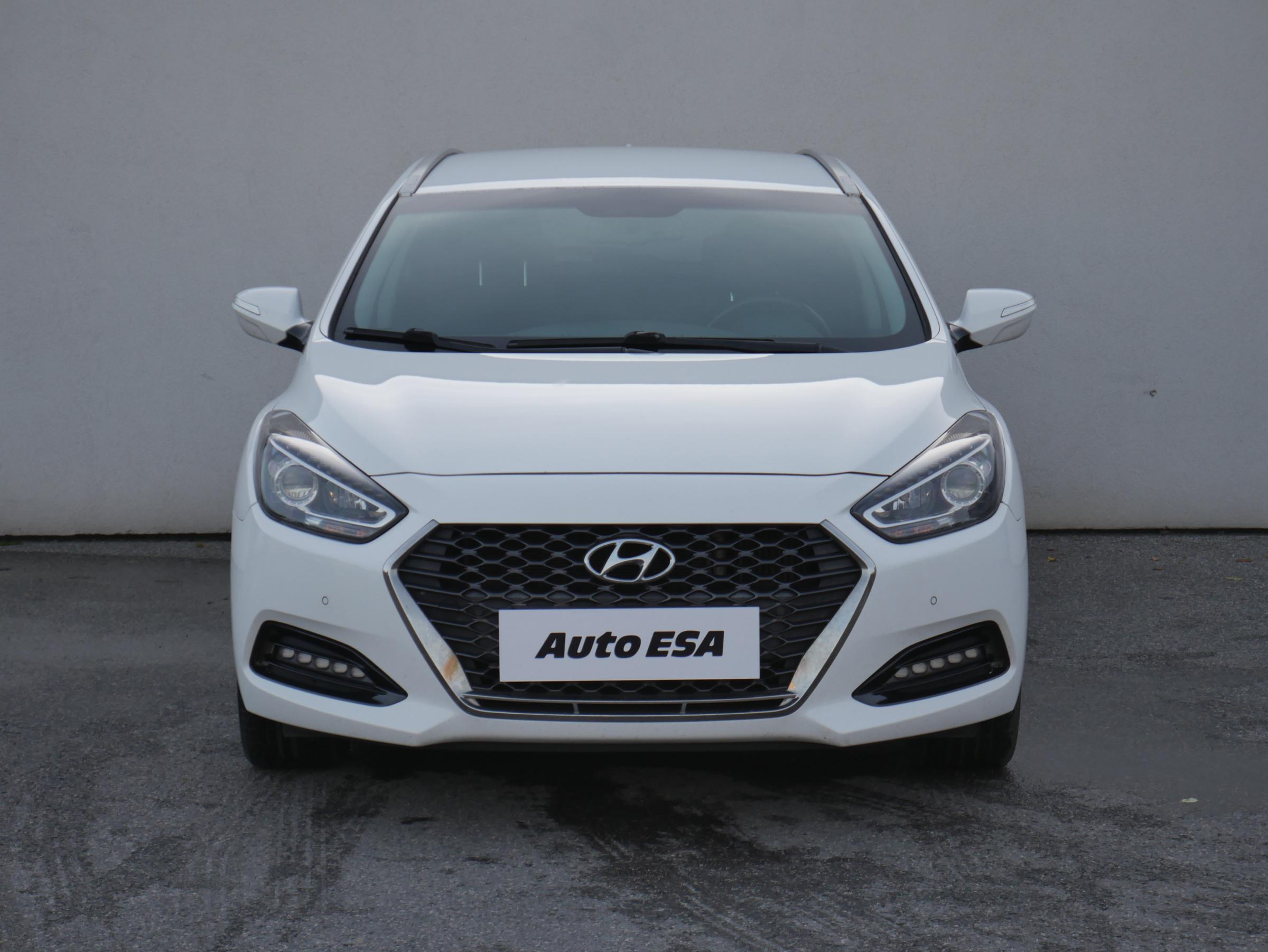Hyundai i40, 2018 - pohled č. 2