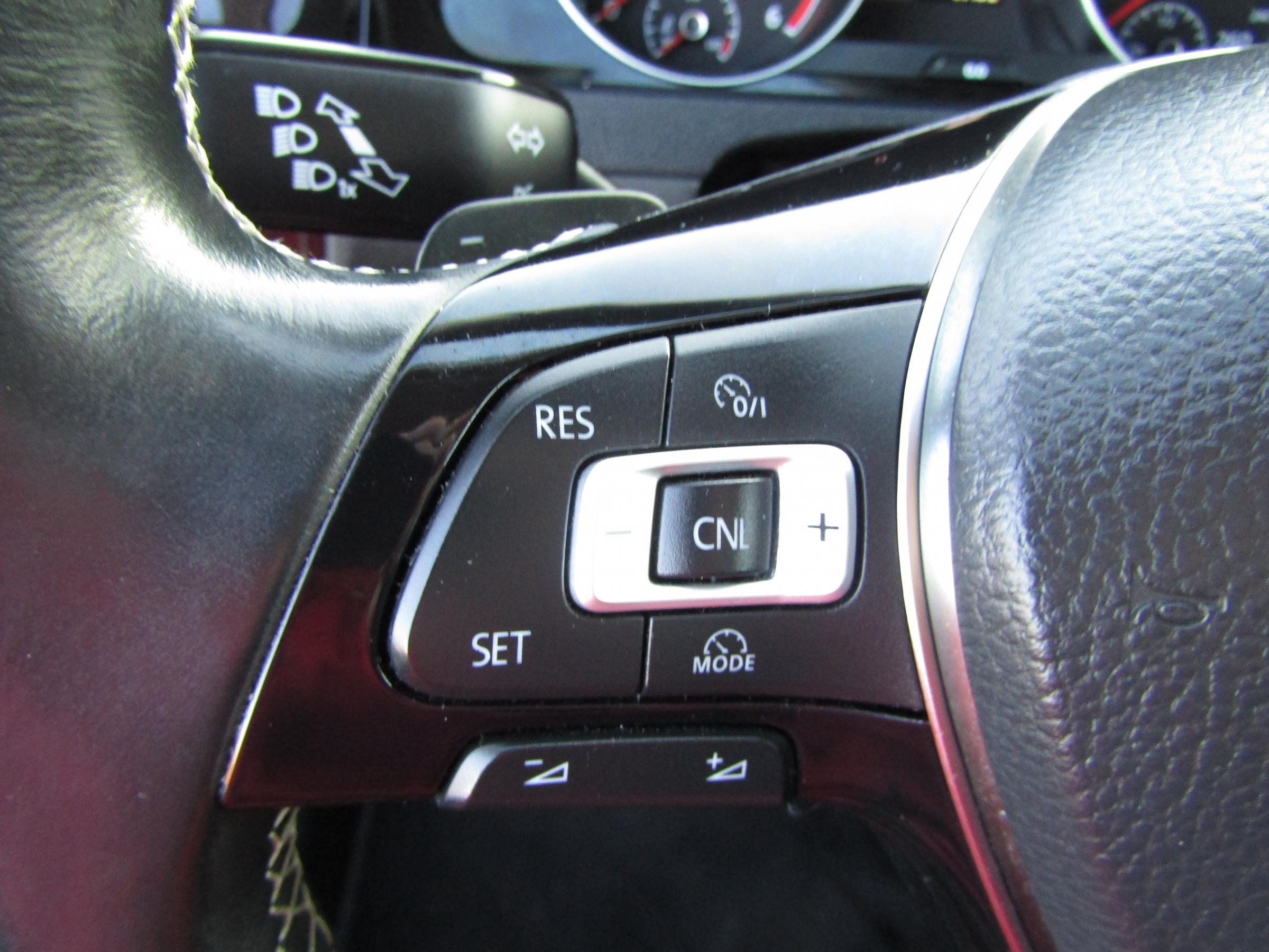 Volkswagen Golf, 2015 - pohled č. 12