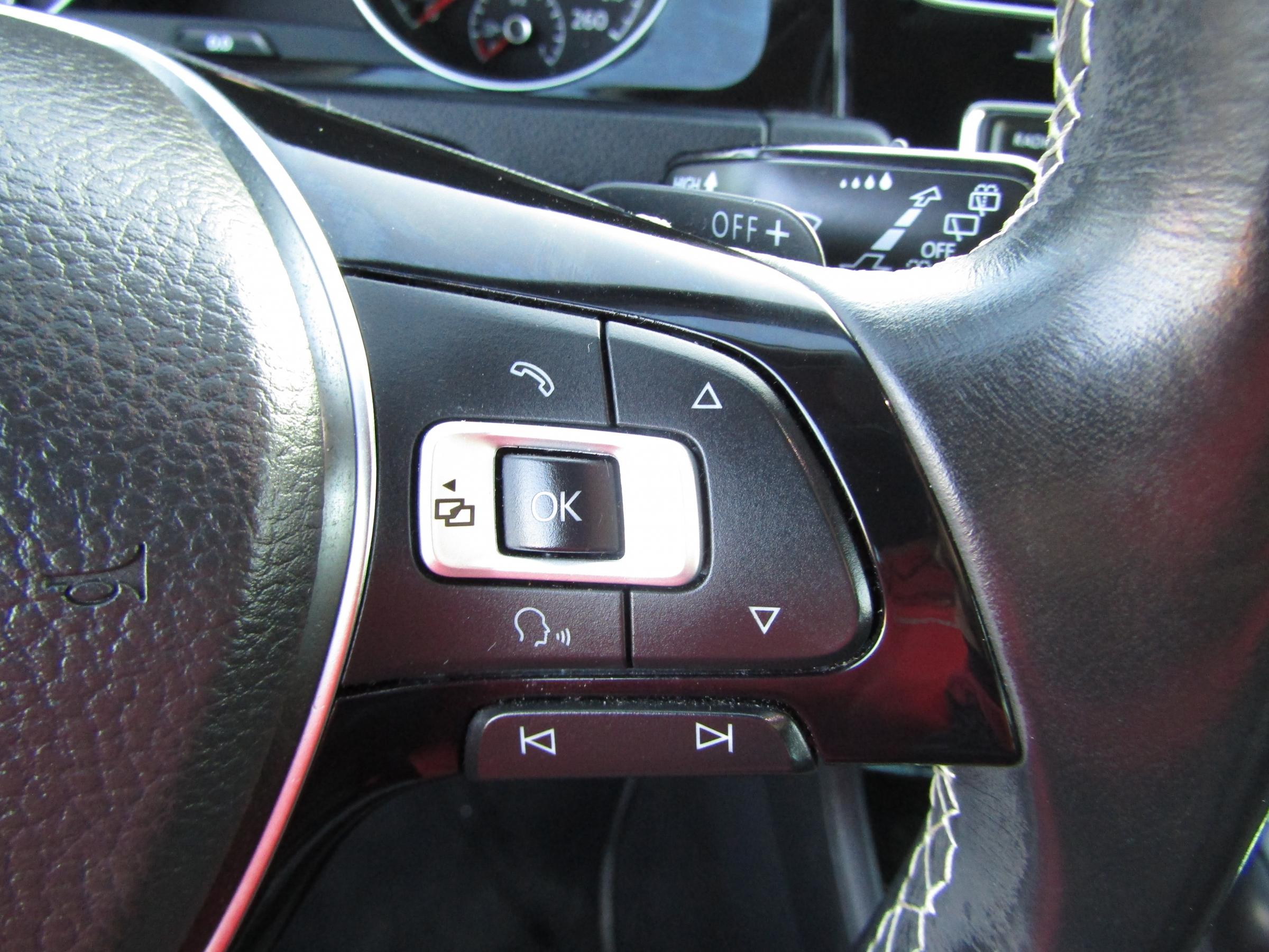 Volkswagen Golf, 2015 - pohled č. 13