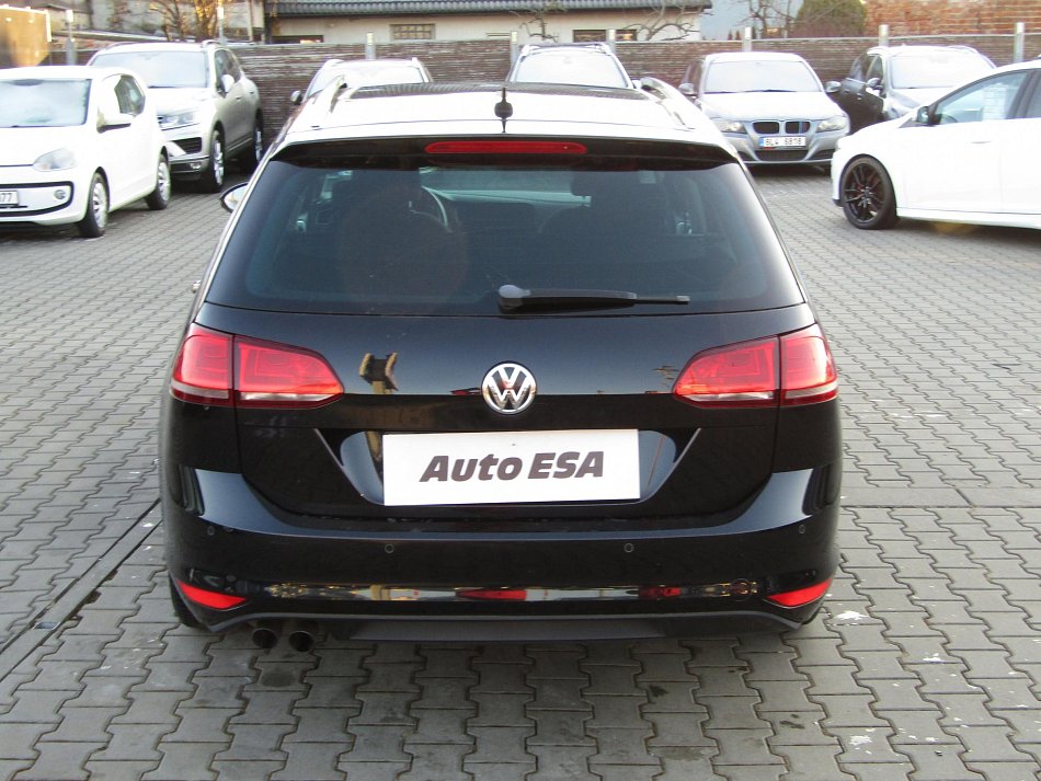 Volkswagen Golf 2.0 TDi 