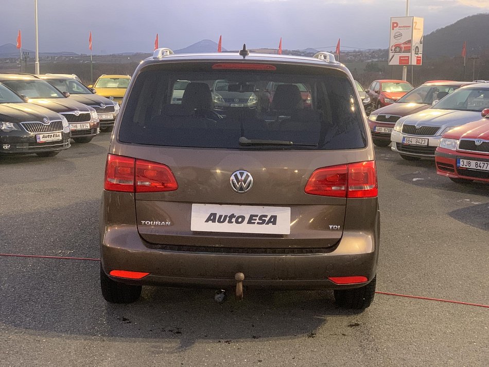 Volkswagen Touran 1.6 TDi 