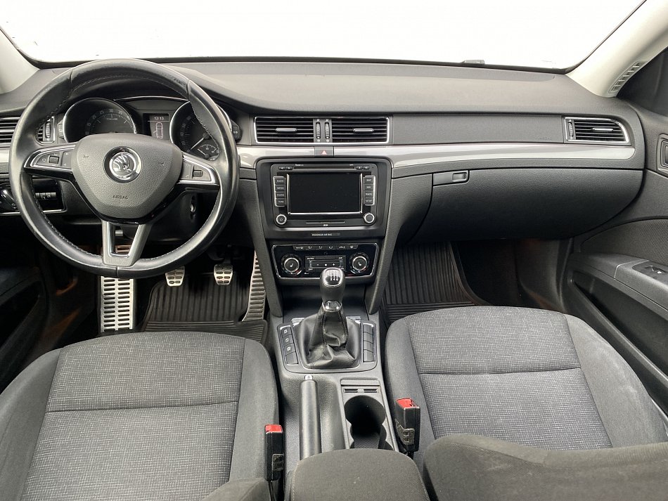 Škoda Superb II 2.0TDi Active