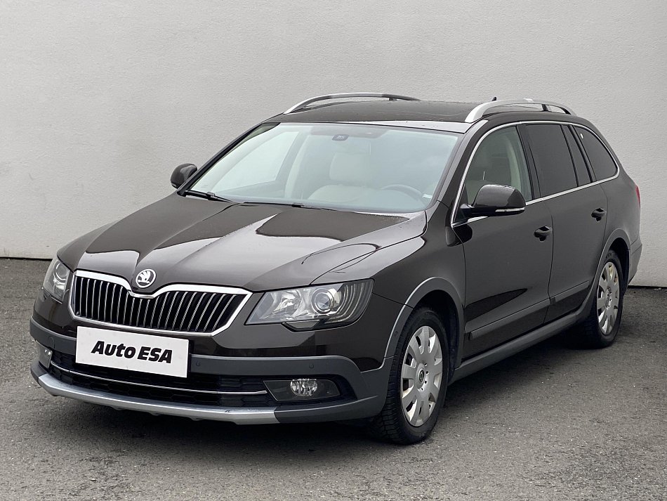 Škoda Superb II 2.0TDI Elegance 4x4
