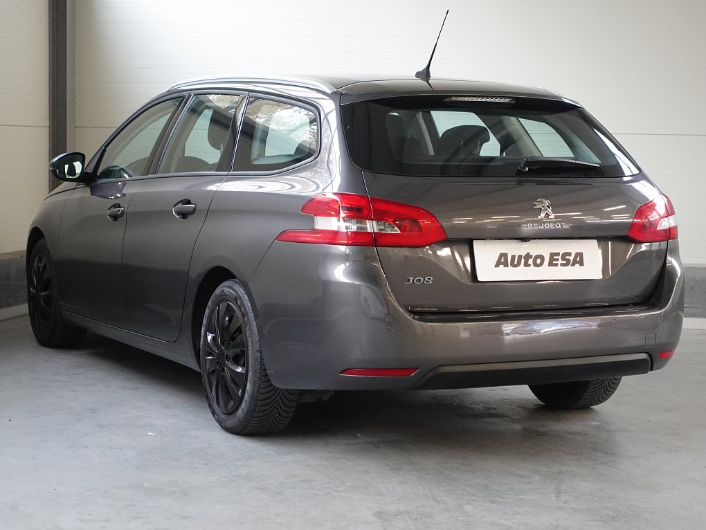 Peugeot 308 1.5 HDi 