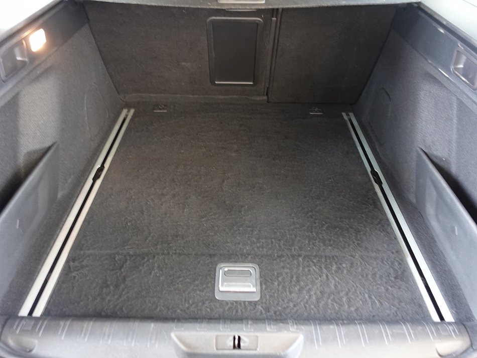 Peugeot 308 1.5 HDi 