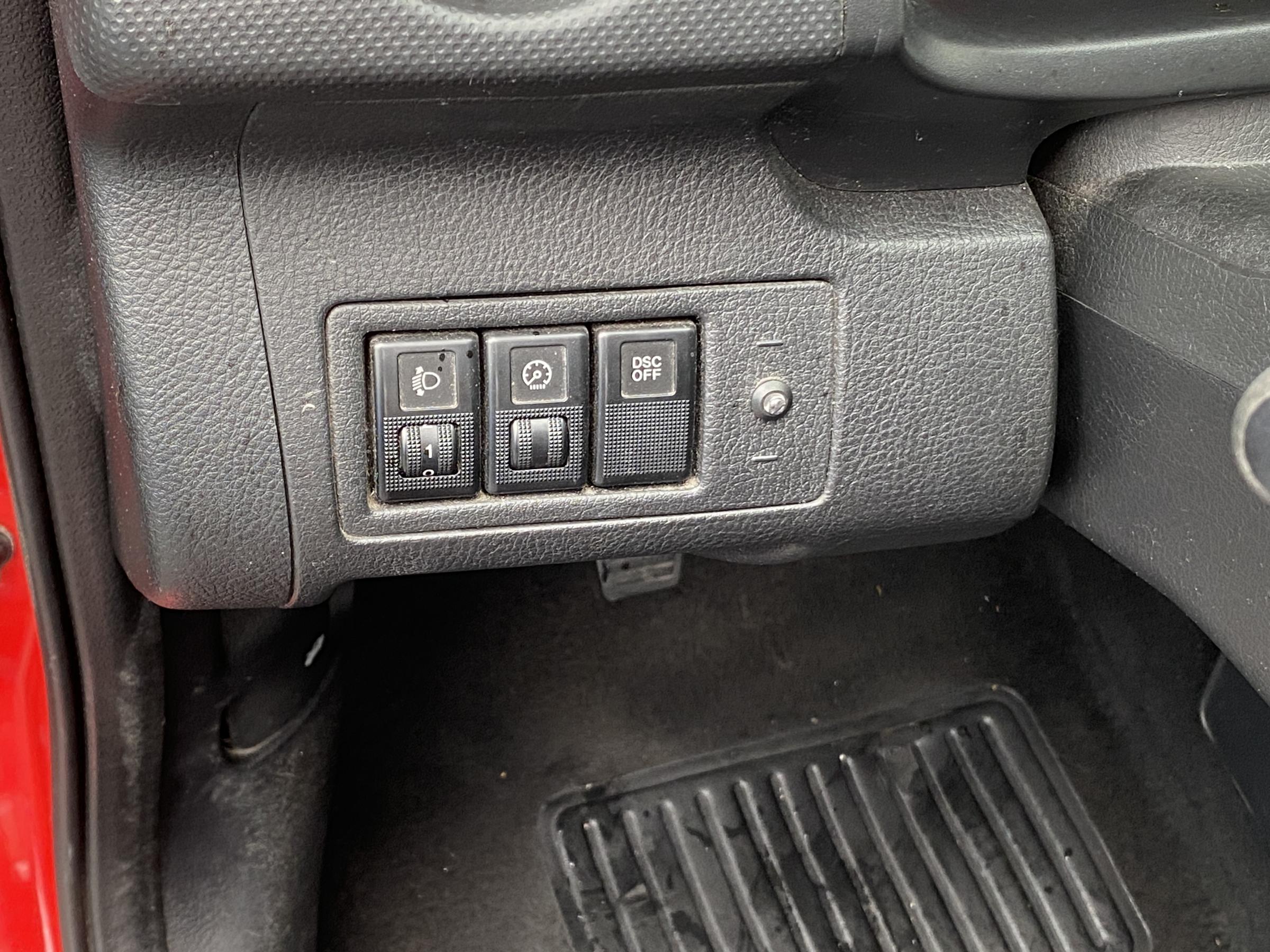 Mazda 2, 2004 - pohled č. 10