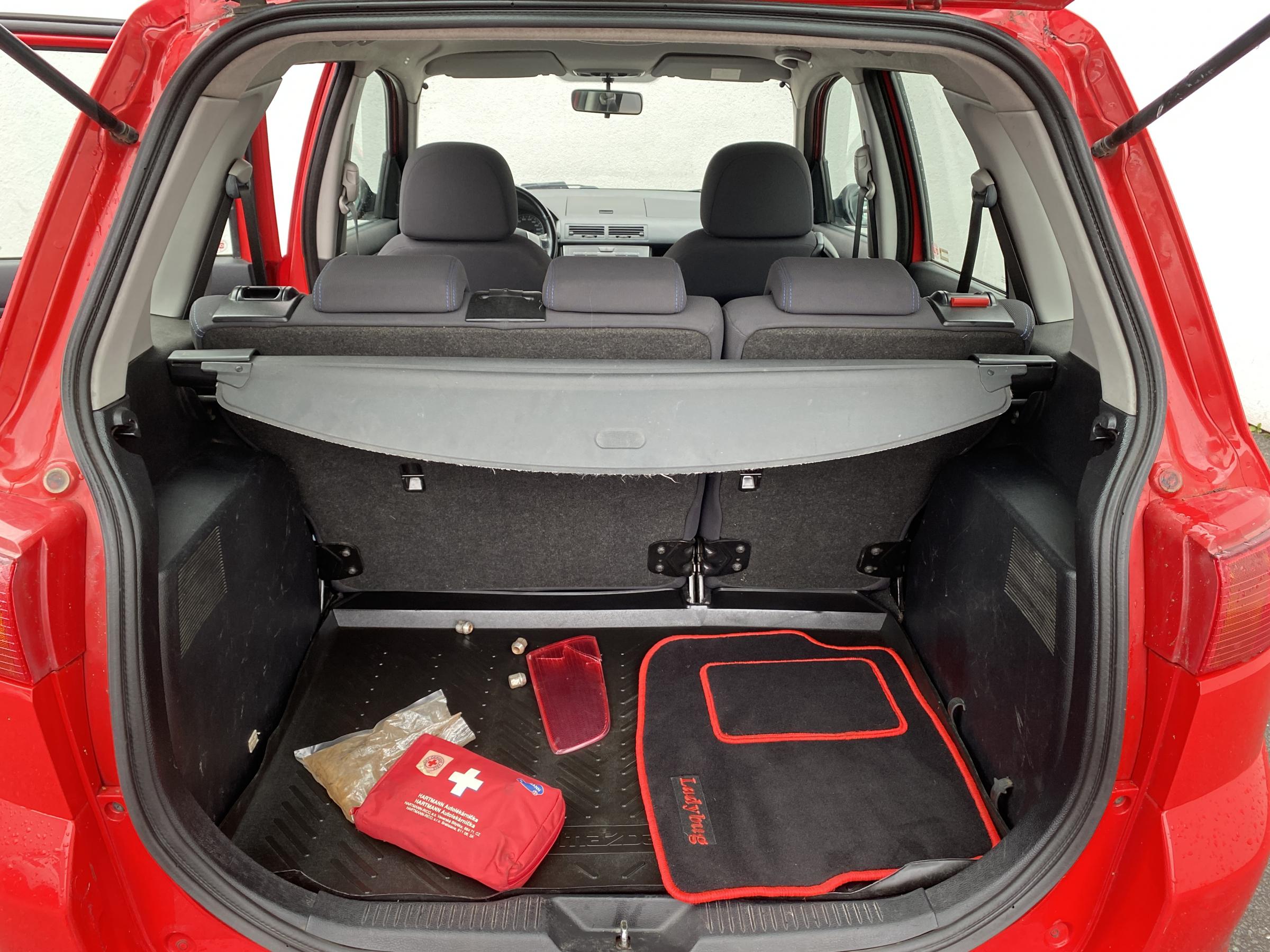 Mazda 2, 2004 - pohled č. 4