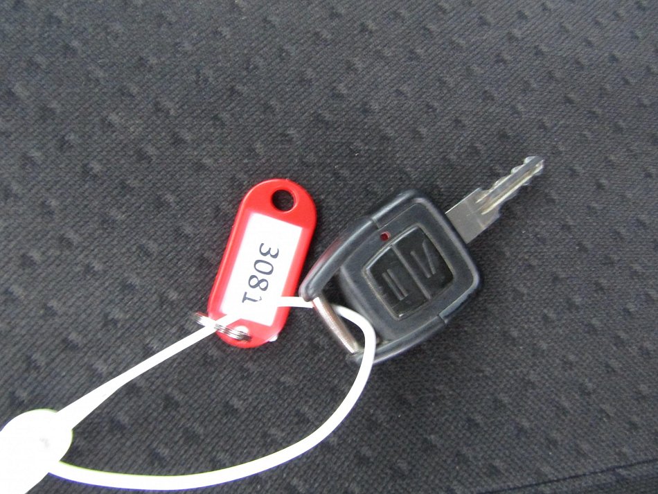 Opel Zafira 1.8 i  7míst