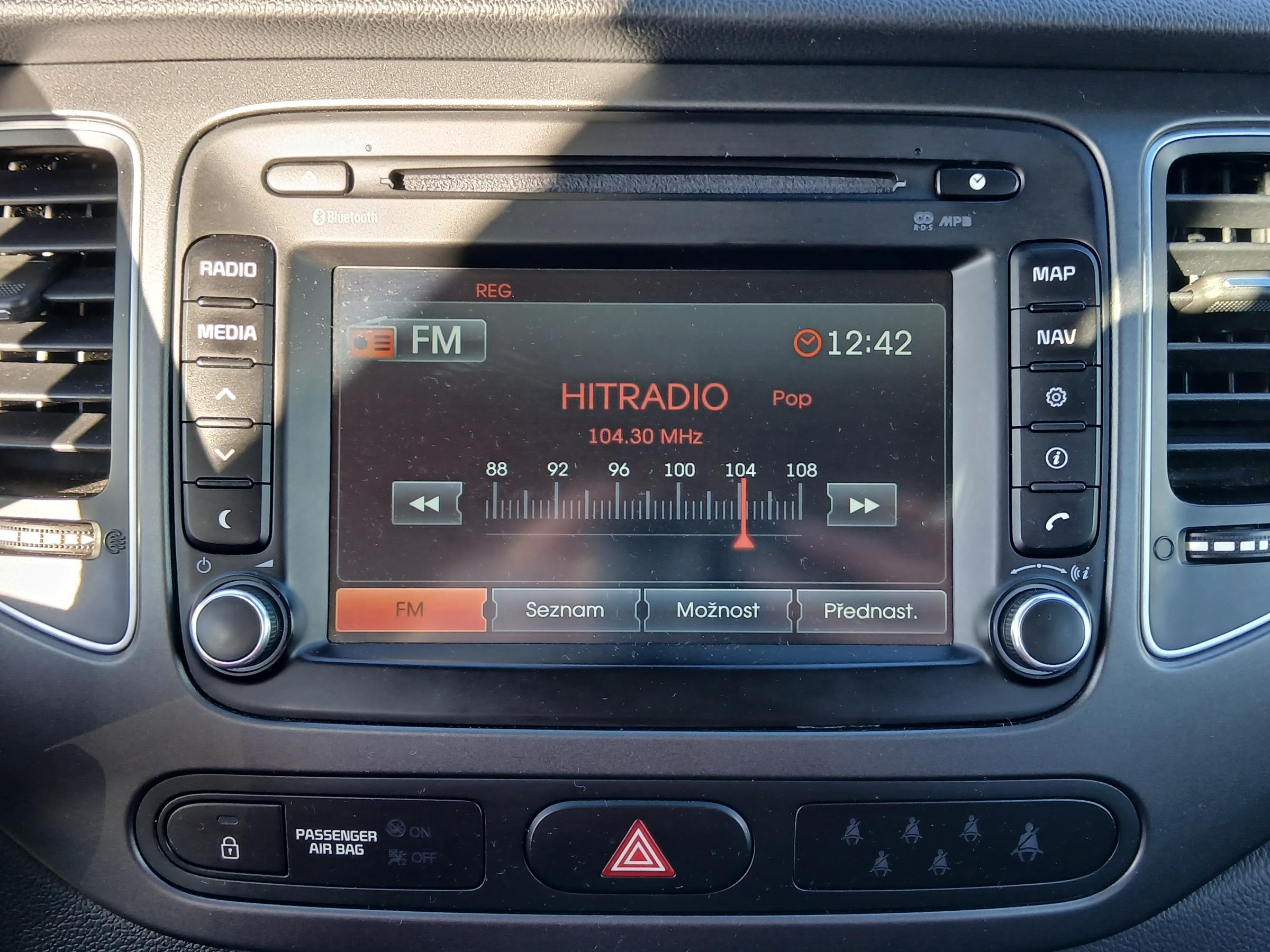 Kia Carens, 2015 - pohled č. 14