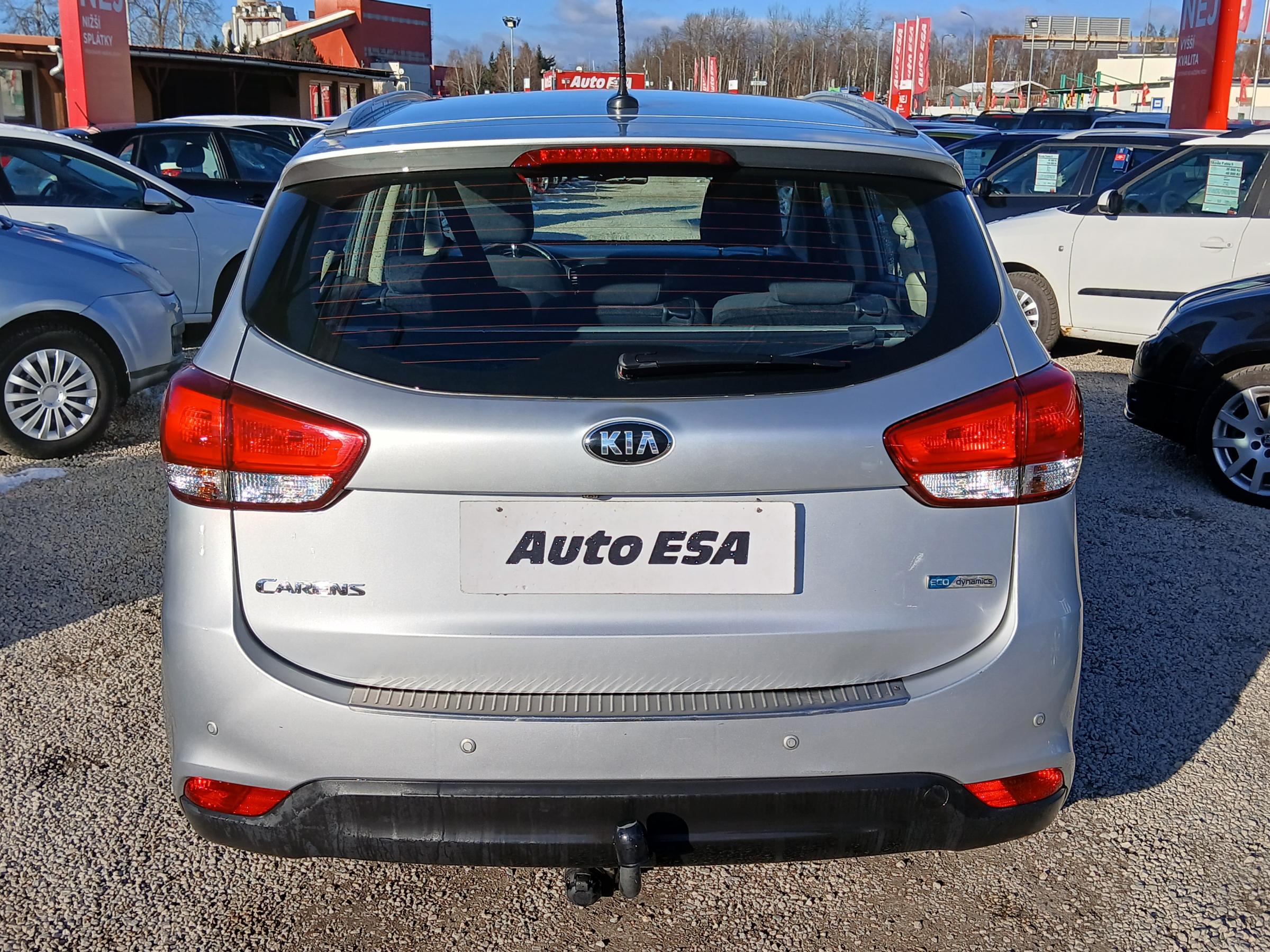 Kia Carens, 2015 - pohled č. 5