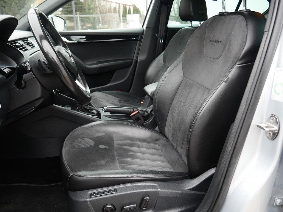 Škoda Octavia III 2.0 TSI L&K 4x4
