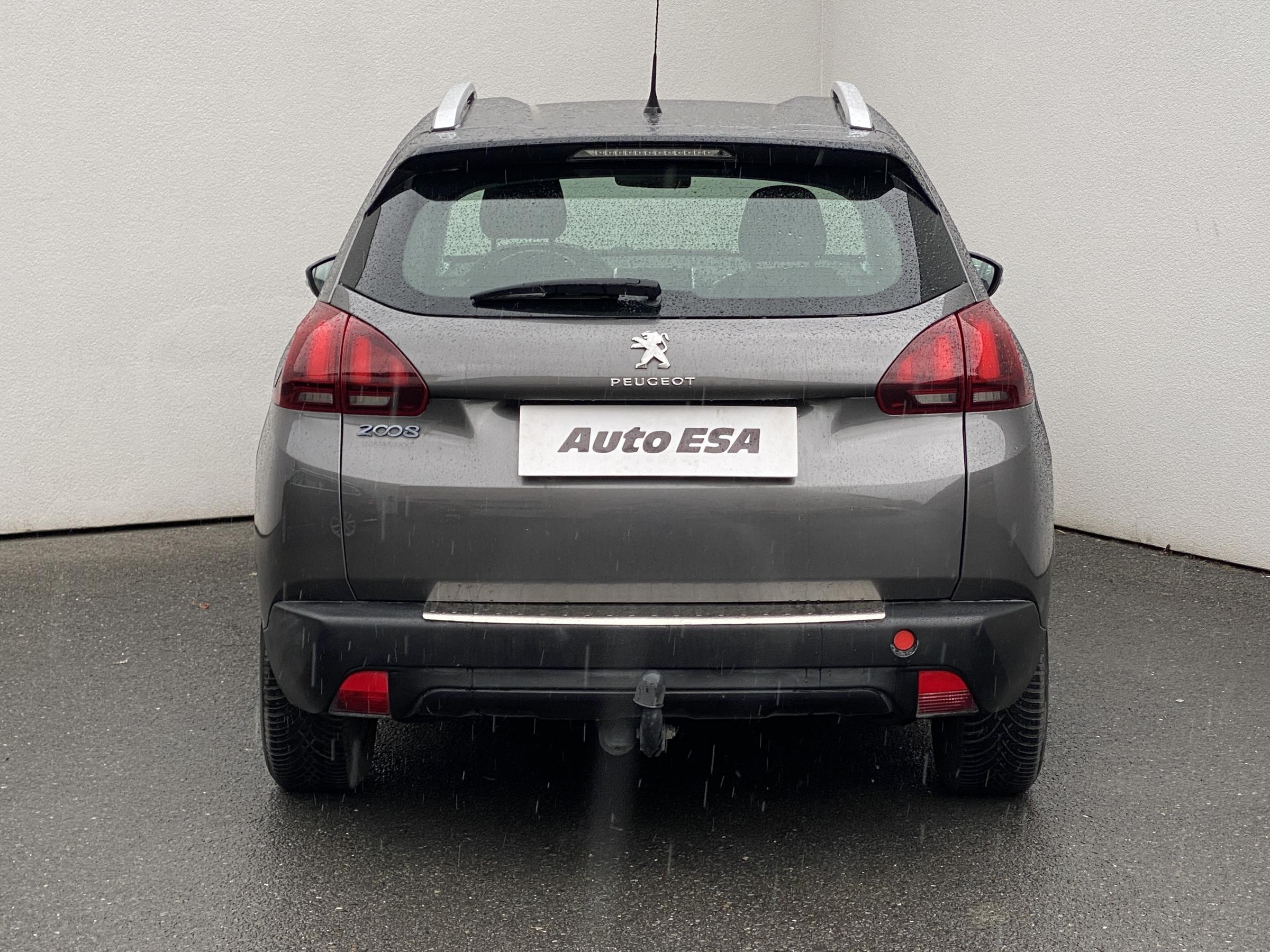 Peugeot 2008, 2018 - pohled č. 5