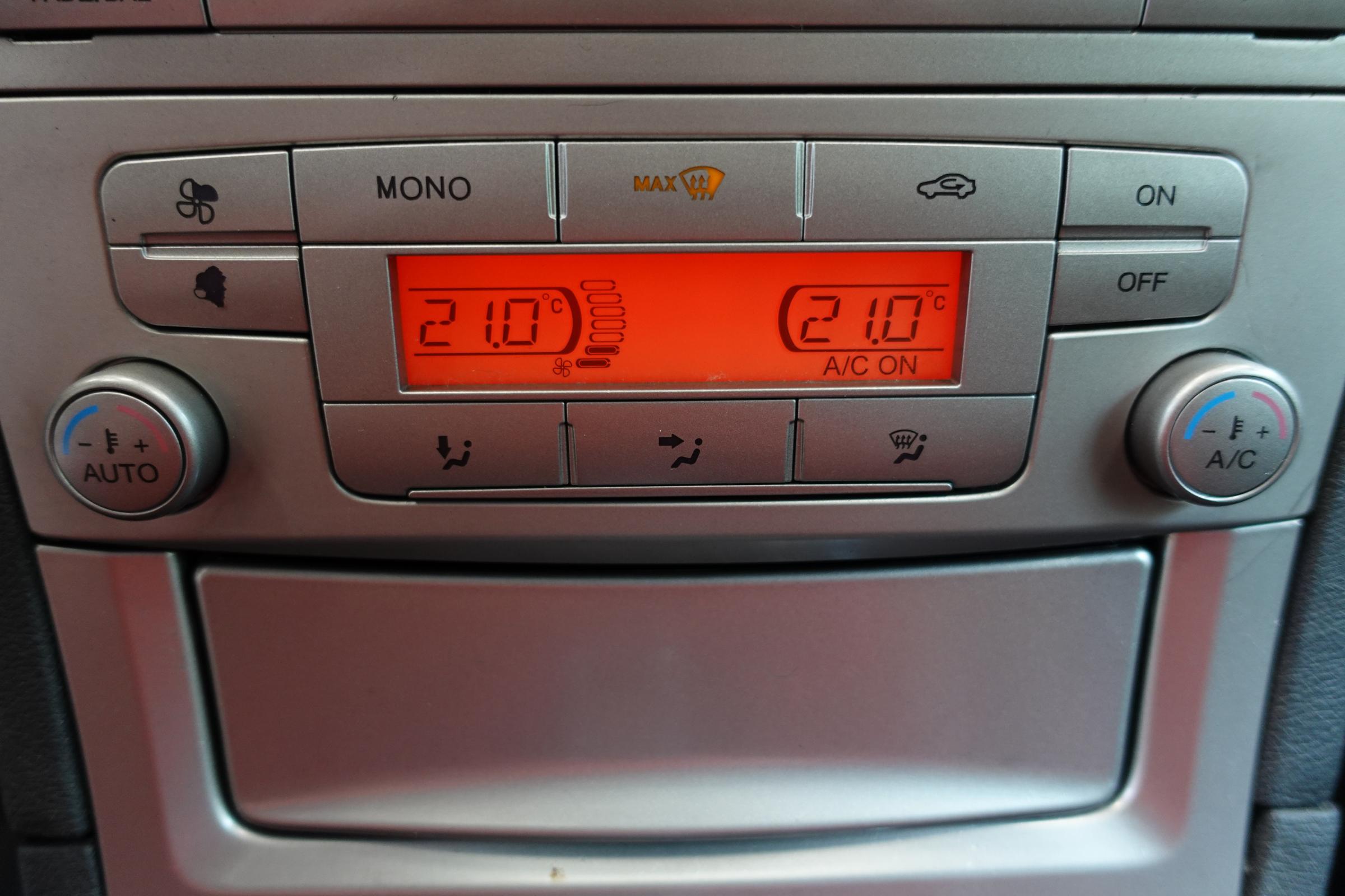 Ford S-MAX, 2006 - pohled č. 20