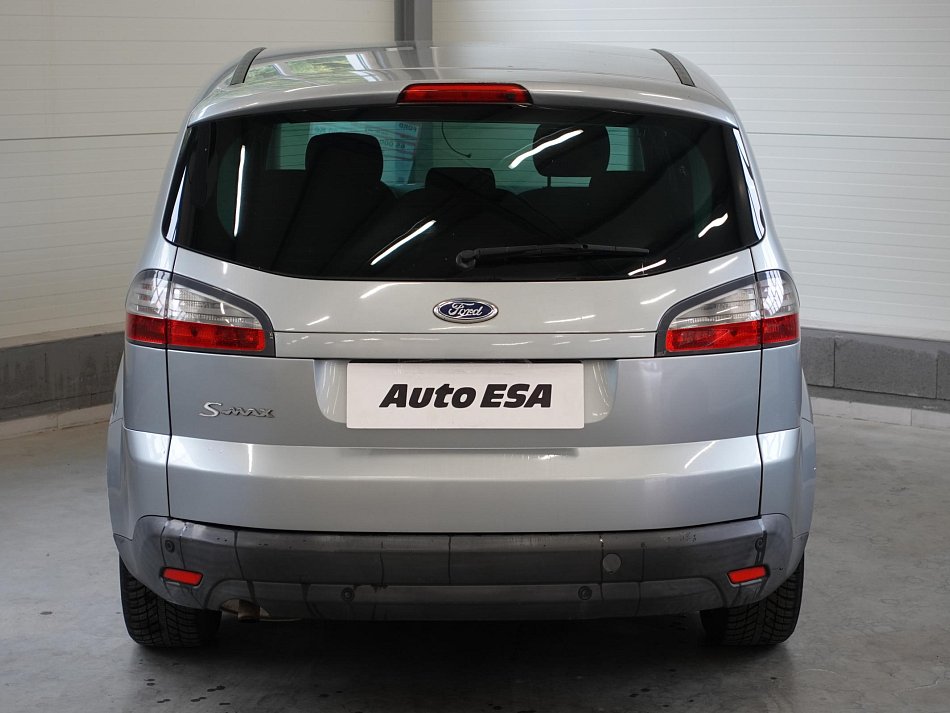 Ford S-MAX 2.0i 