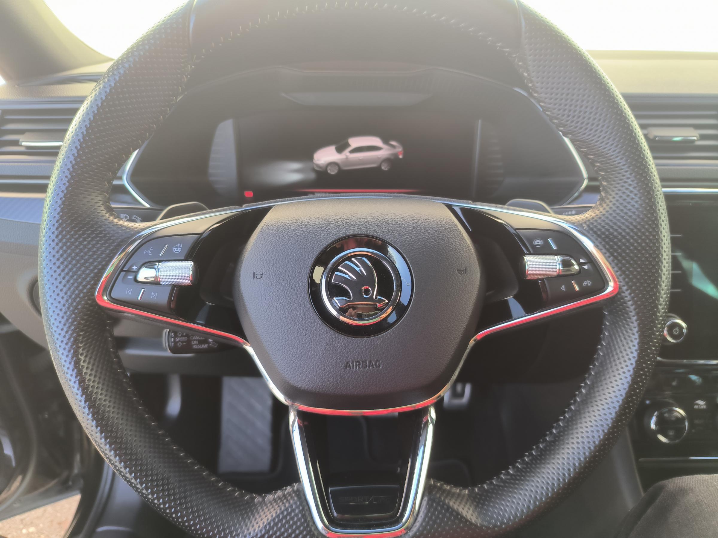 Škoda Superb III, 2023 - pohled č. 25