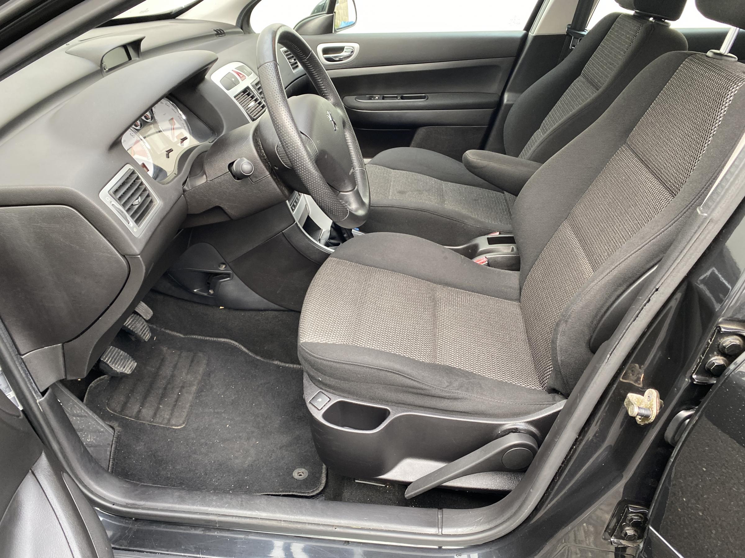 Peugeot 307, 2008 - pohled č. 9