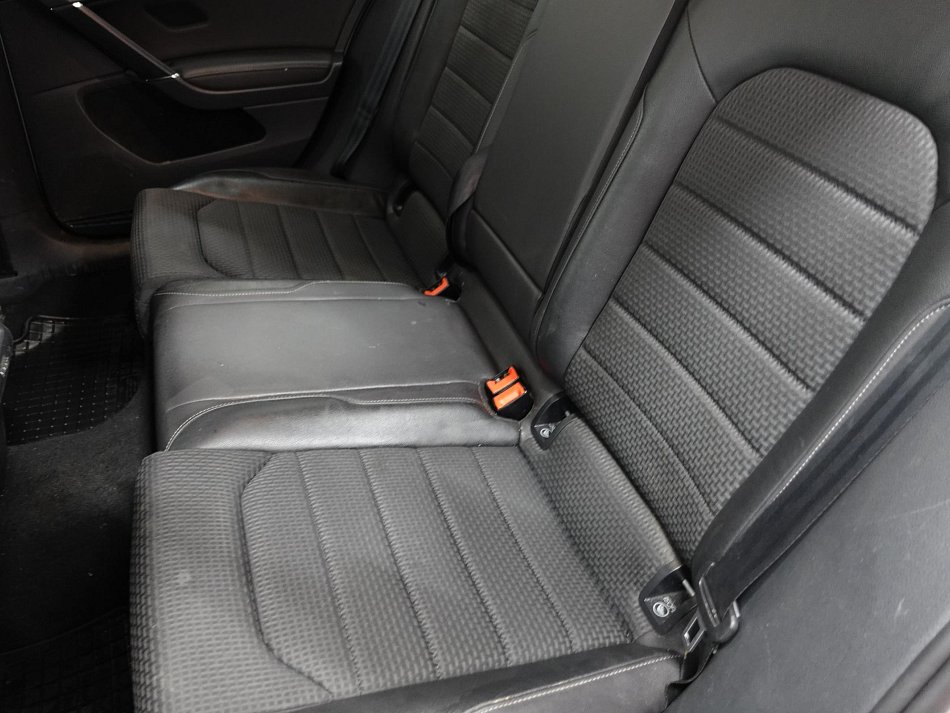 Volkswagen Golf 1.6TDI  4x4