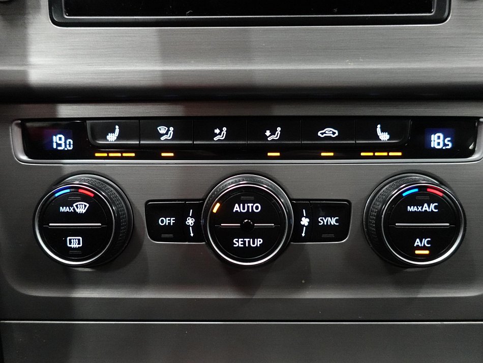 Volkswagen Golf 1.6TDI  4x4