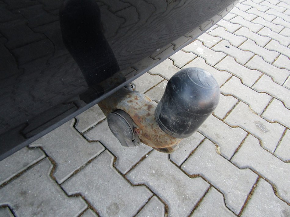 Volkswagen Golf 2.0 TDi 