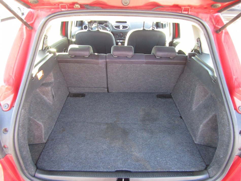 Renault Clio 1.2 i 
