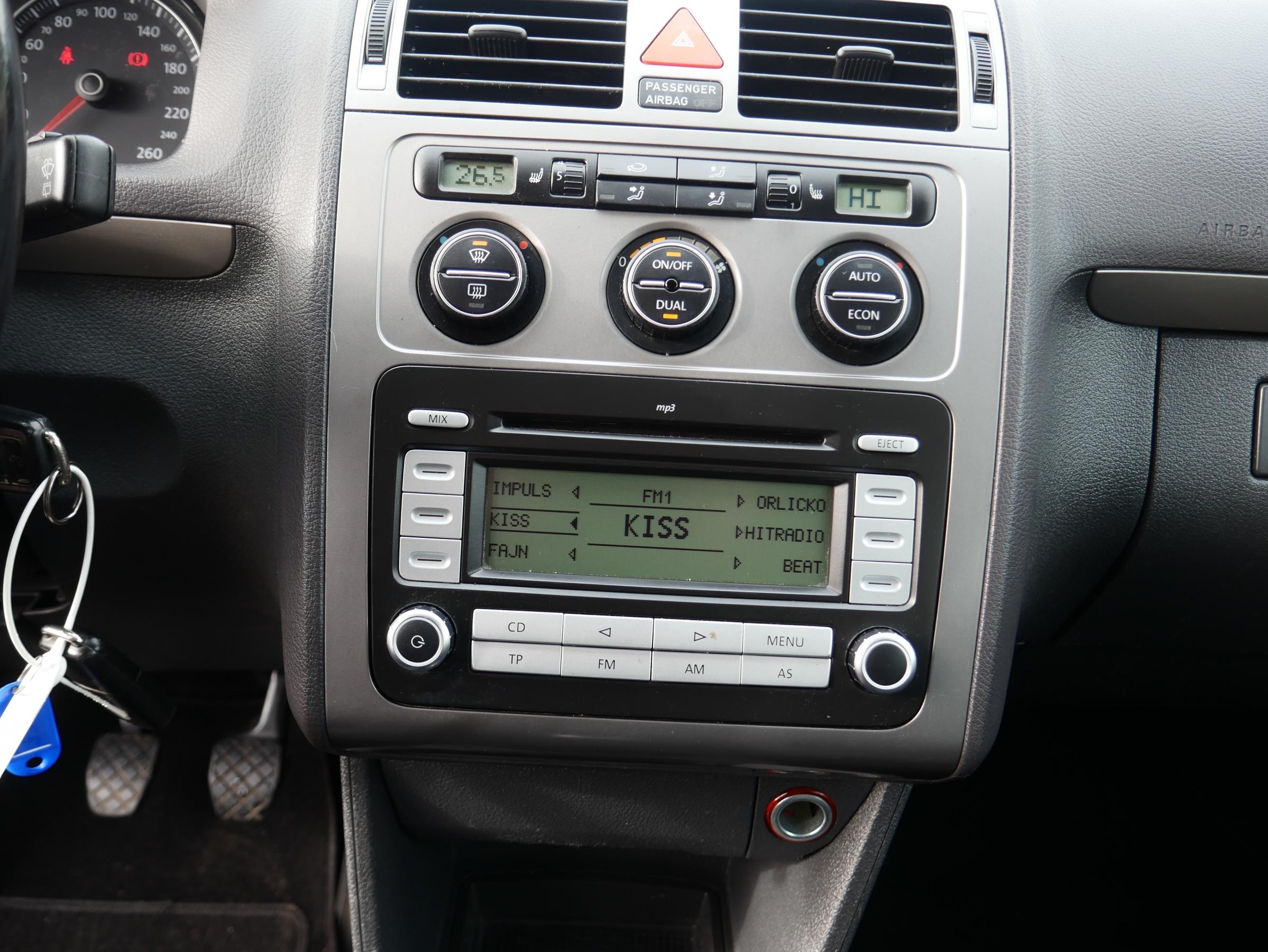 Volkswagen Touran, 2007 - pohled č. 11