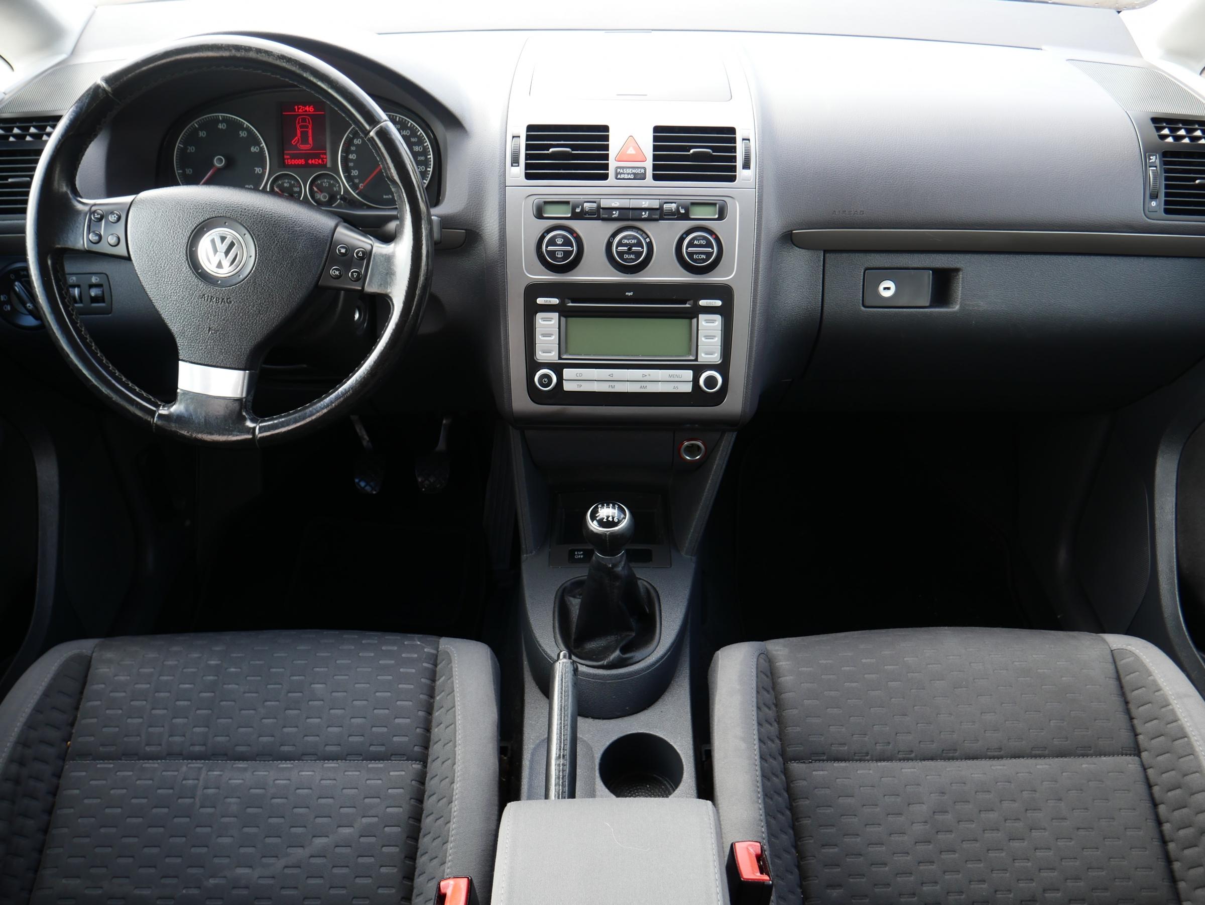 Volkswagen Touran, 2007 - pohled č. 7