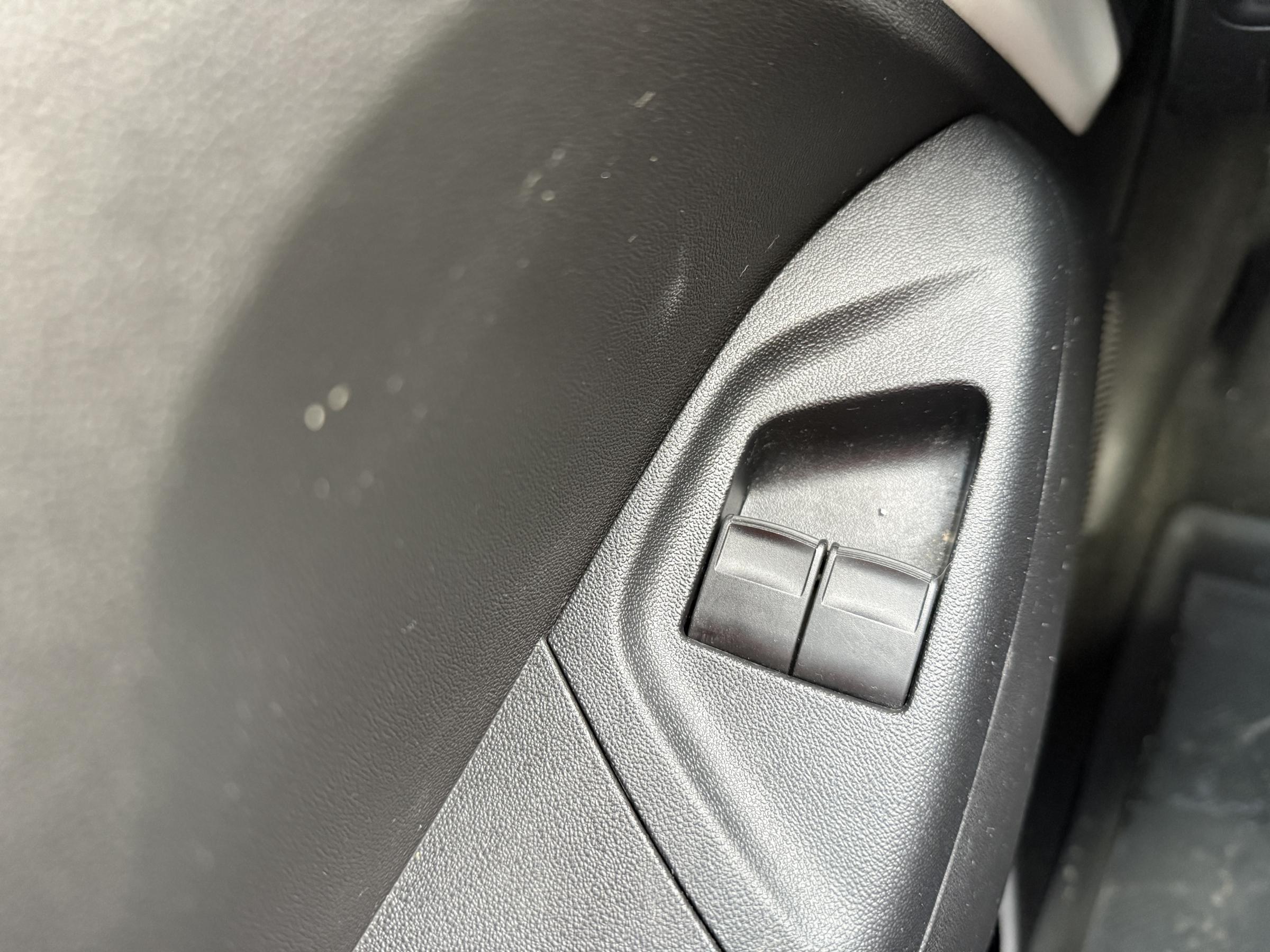 Citroën C1, 2017 - pohled č. 11