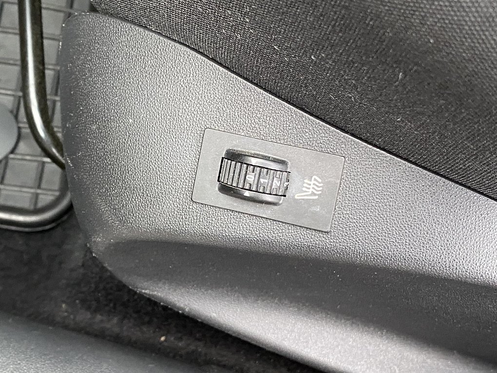 Peugeot 2008 1.2 PT Allure