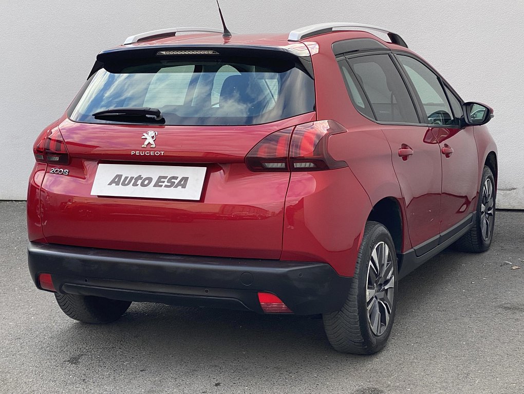 Peugeot 2008 1.2 PT Allure