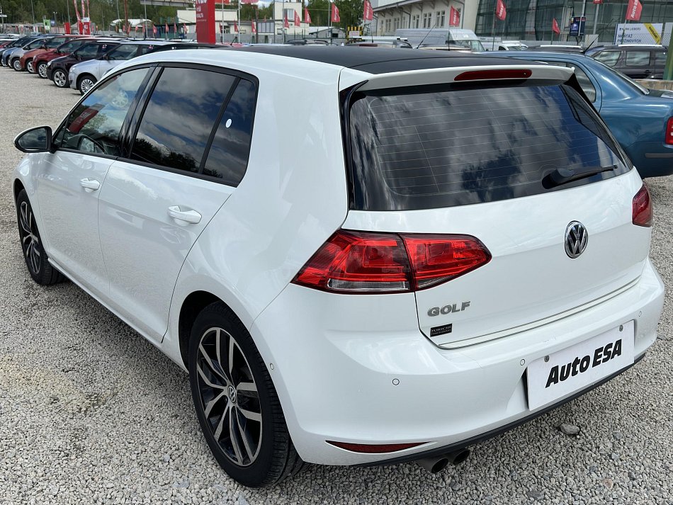 Volkswagen Golf 1.4 TSi 