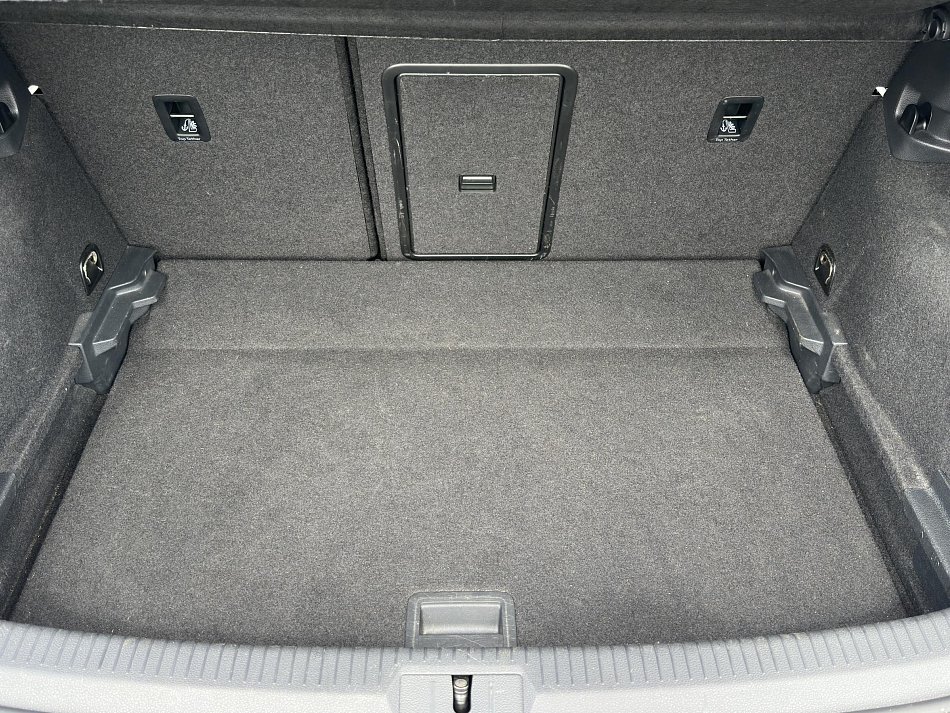 Volkswagen Golf 1.4 TSi 