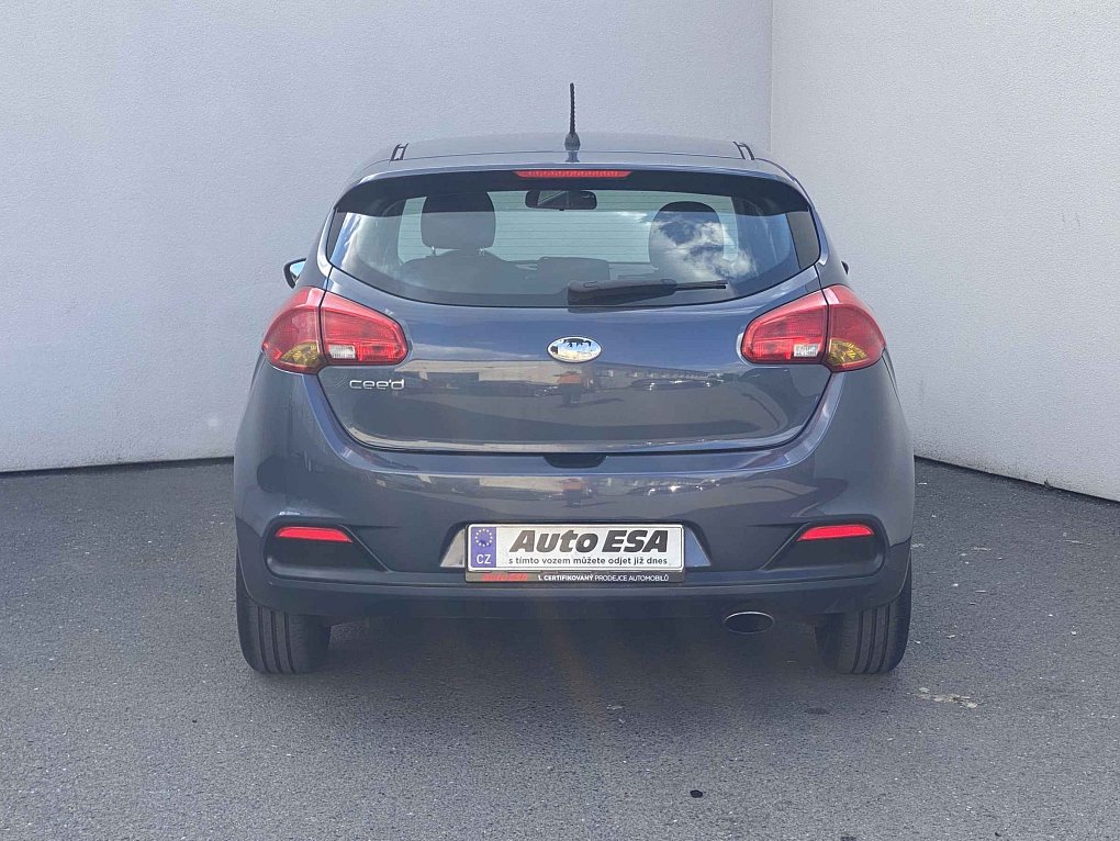 Kia Ceed 1.4CVVT 