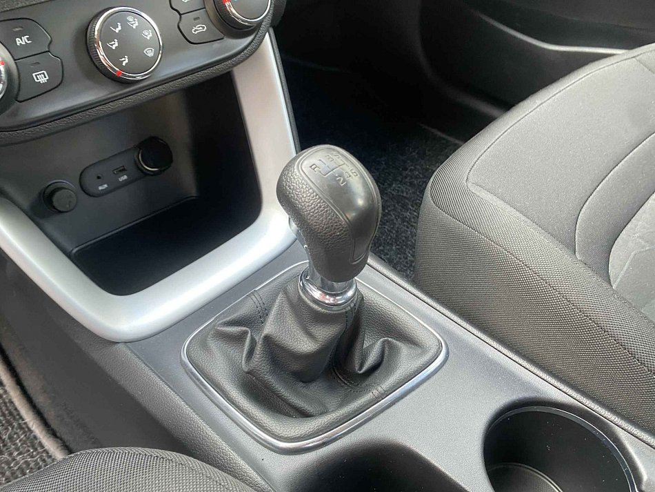Kia Ceed 1.4CVVT 